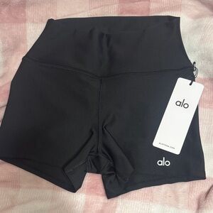 ALO Yoga Women's Classic Black Bike Shorts